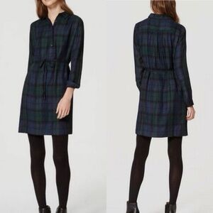 LOFT // Plaid Long Sleeve Dress